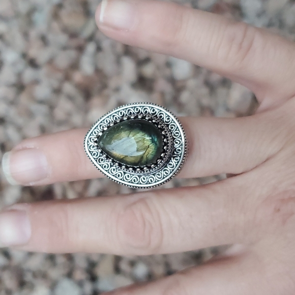 New Unique Labradorite 925 Silver Ring. - Picture 12 of 16